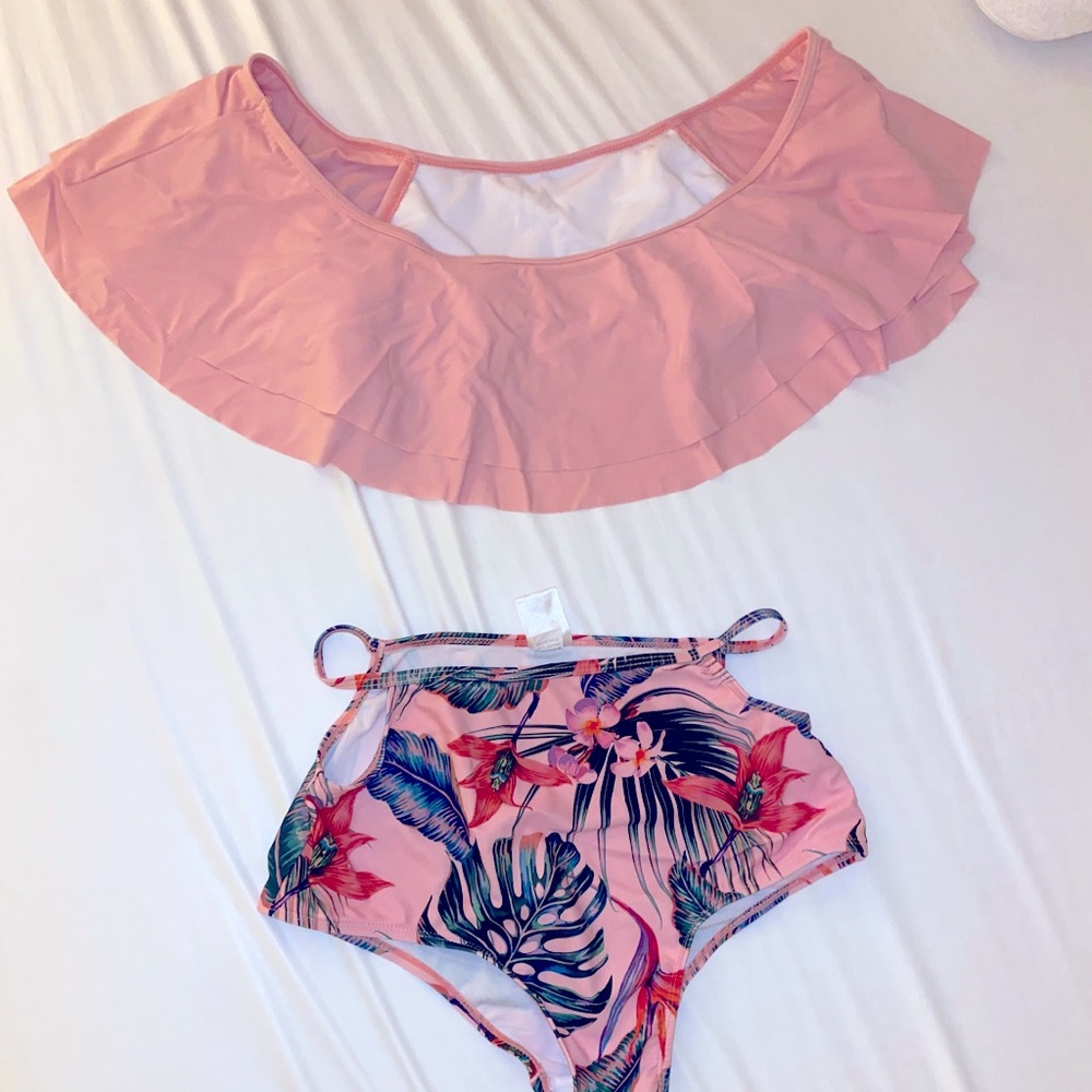 Swim suits